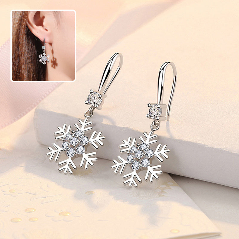Temperament Snowflake Earrings With Rhinestones Fashion Personalized Christmas Earrings For Women Jewelry Temperament Snowflake Earrings With Rhinestones Fashion Personalized Christmas Earrings For Women Jewelry